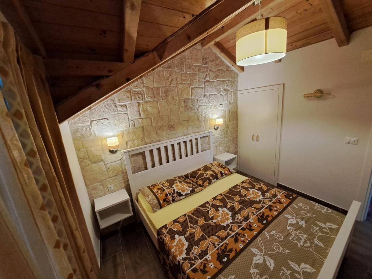 Villa Casa Mia Gornji Seget ภายนอก รูปภาพ
